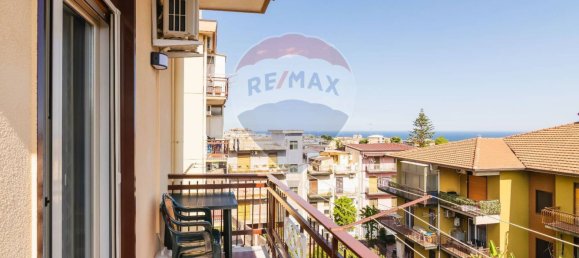 Apartamento de 3 dormitorios en Catania, Italy No. 327987 16