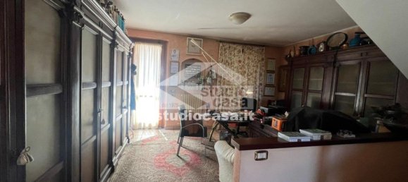 4-salle Maison à Torrevecchia Pia, Italy No. 285298 20