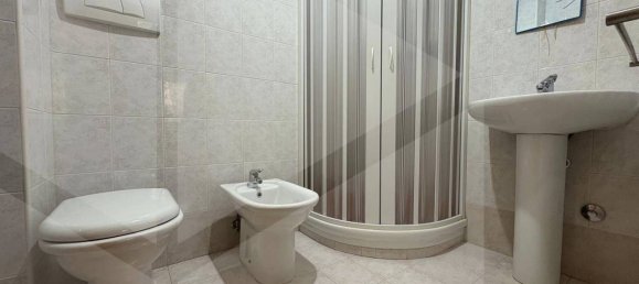 Apartamento de 2 dormitorios en Matera, Italy No. 292594 11