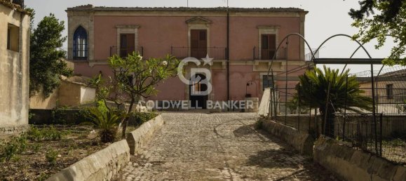 36 rooms Villa in Scicli, Italy No. 7402 33