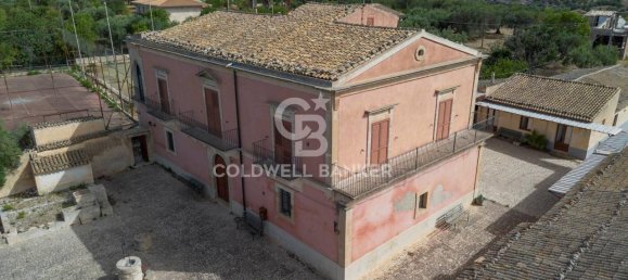 36 rooms Villa in Scicli, Italy No. 7402 4