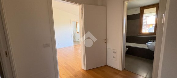 2 Schlafzimmer Wohnung in Bastia Umbra, Italy, Nr. 314450 16