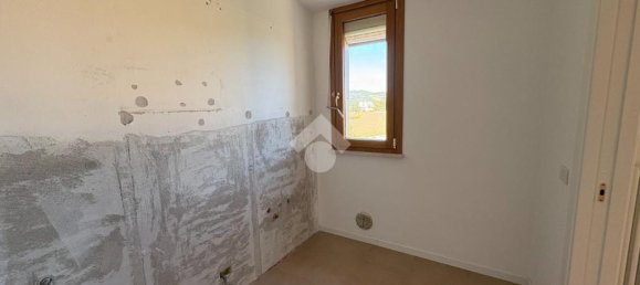 2 Schlafzimmer Wohnung in Bastia Umbra, Italy, Nr. 314450 8