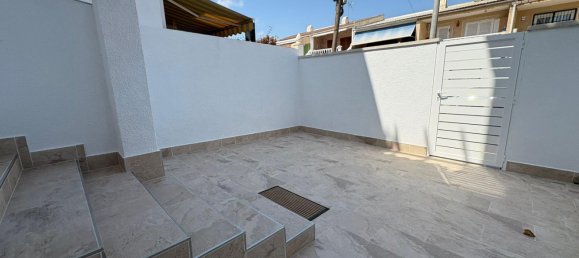 3 dormitorios сasa en venta en Torrevieja, Alicante, Comunidad Valenciana, Spain № 365626 18