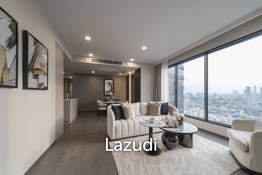 3 bedrooms Condo in Khlong Toei, Thailand No. 19995