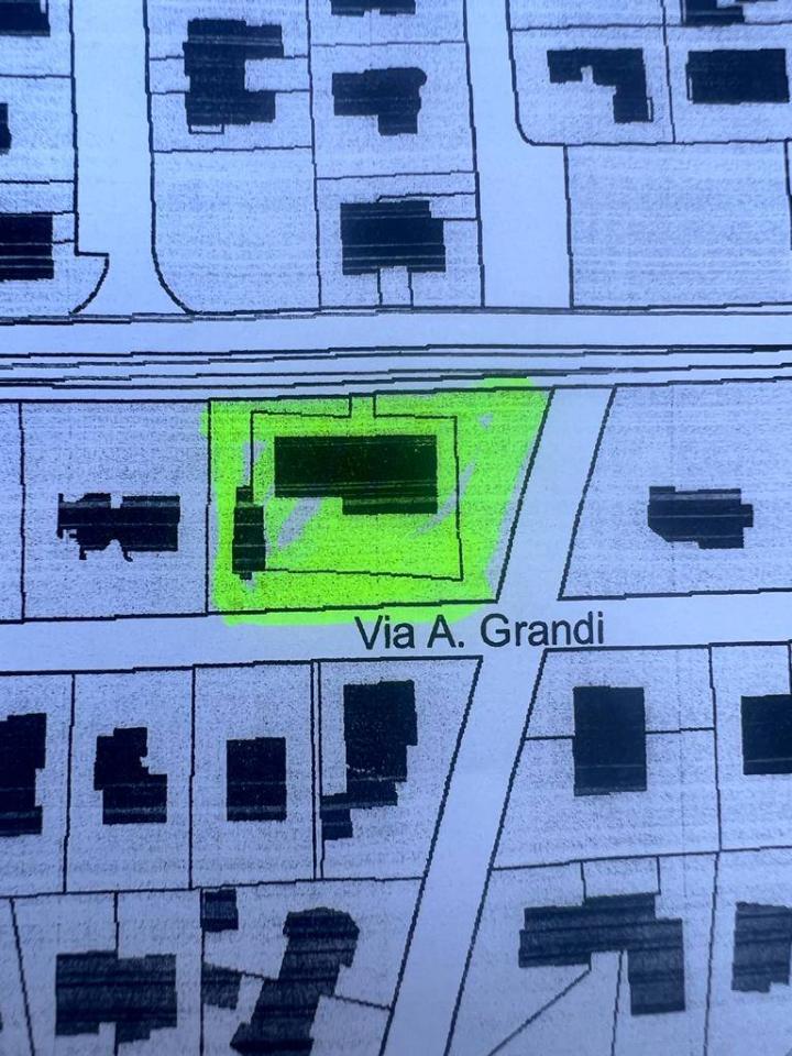 13-Zimmer Grundstück in Quistello, Italy, Nr. 125184