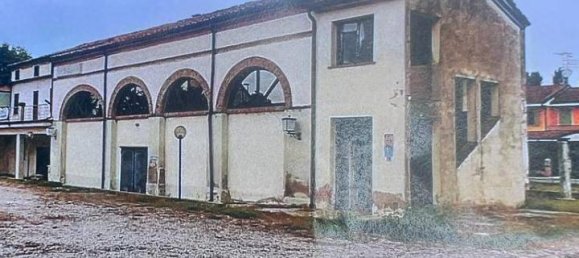 13-Zimmer Grundstück in Quistello, Italy, Nr. 125184 5