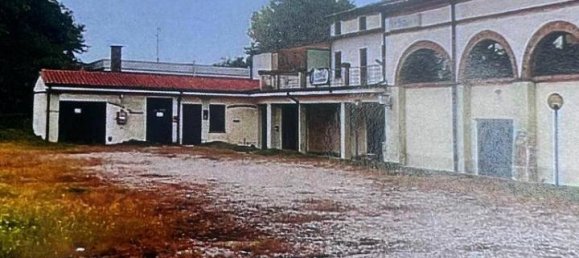 13-Zimmer Grundstück in Quistello, Italy, Nr. 125184 4