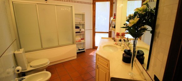 5 Schlafzimmer Villa in Rosignano Marittimo, Italy, Nr. 173835 20