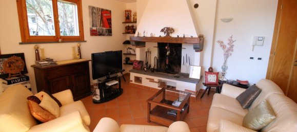 5 Schlafzimmer Villa in Rosignano Marittimo, Italy, Nr. 173835 9