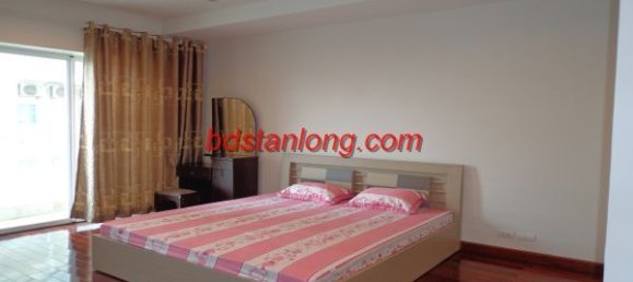3 bedrooms Apartment in Tay Ho, Vietnam No. 7037 3