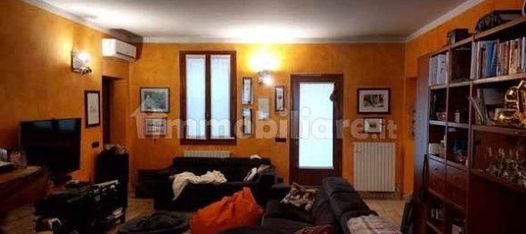 2 غرف نوم منزل في San Felice sul Panaro, Italy رقم 98089 25