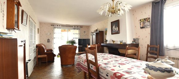 3 bedrooms Castles in Treteau, France No. 192314 13