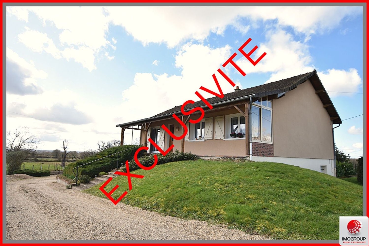 3 bedrooms Castles in Treteau, France No. 192314