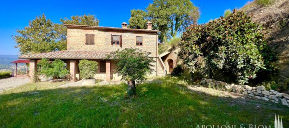 5 bedrooms Commercial property in Cetona, Italy No. 53652 28