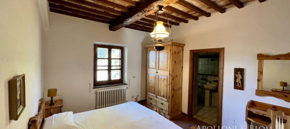 5 bedrooms Commercial property in Cetona, Italy No. 53652 10