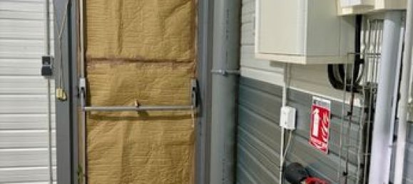 400m² Commercial property in Labruguiere, France No. 314749 5