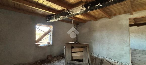 Casa de 3 divisões em Scagnello, Italy N.º 64048 7