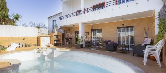 3 bedrooms House in Lagos, Portugal No. 118982 2