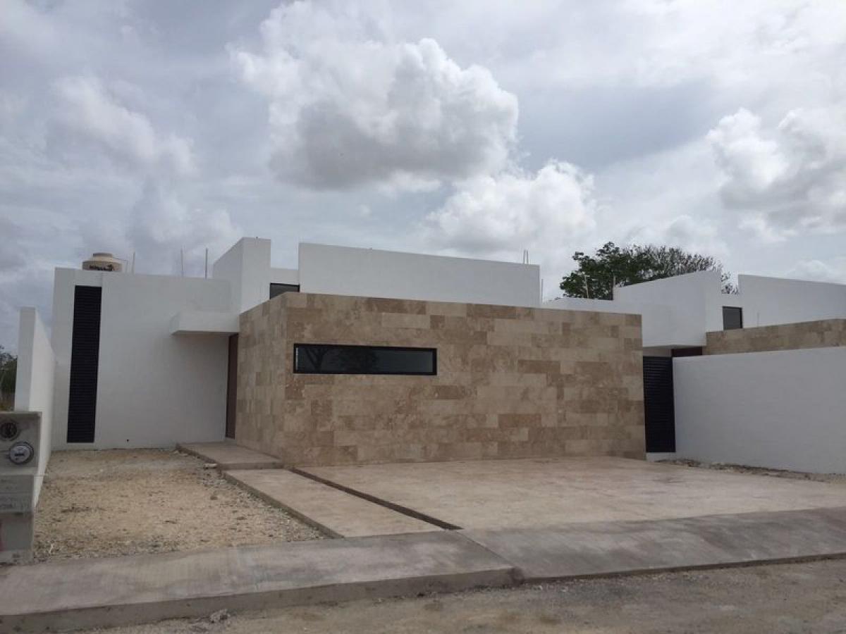 3 bedrooms House in Merida, Mexico No. 20387
