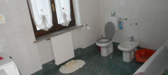 4 rooms Apartment in Chieri, Italy No. 201837 7