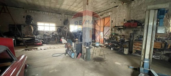 176m² Warehouse in Cosenza, Italy No. 344000 4