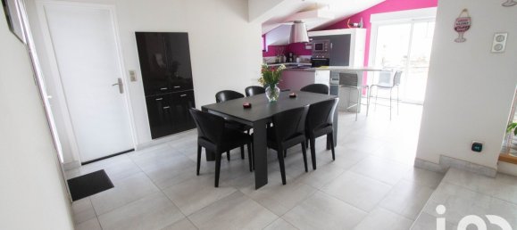 3 bedrooms House in Mauves-sur-Loire, France No. 100823 3