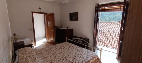 4 rooms House in Rivello, Italy No. 31889 7