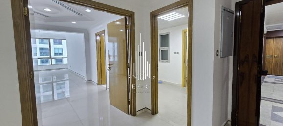 Apartamento T3 em Corniche Road, UAE N.º 40244 18