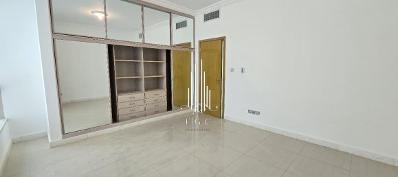 Apartamento T3 em Corniche Road, UAE N.º 40244 12