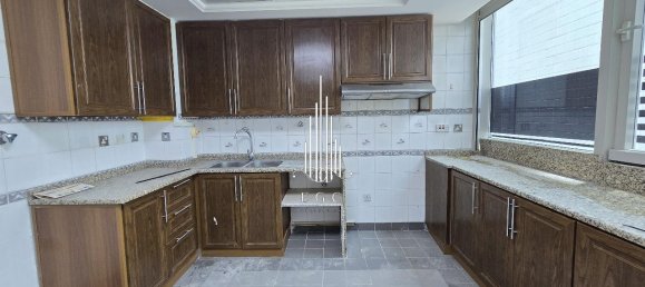 Apartamento T3 em Corniche Road, UAE N.º 40244 7