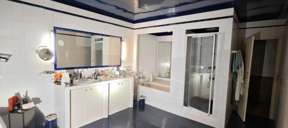 10-Zimmer Schlösser in Epernon, France, Nr. 47745 7