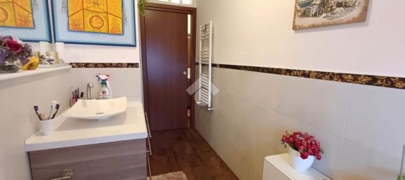 Квартира с 3 комнатами в Рим, Италия № 174940 15