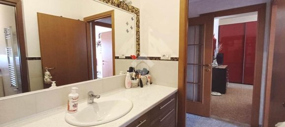 Квартира с 3 комнатами в Рим, Италия № 174940 18