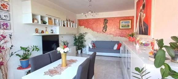 Квартира с 3 комнатами в Рим, Италия № 174940 9