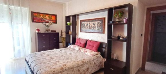 Квартира с 3 комнатами в Рим, Италия № 174940 21