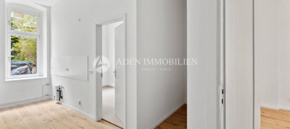 Studio à Charlottenburg, Germany No. 48561 10