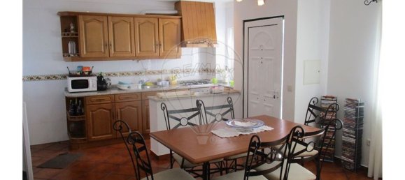 2 bedrooms House in Almaceda, Portugal No. 166494 3