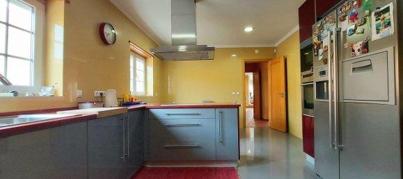 3 bedrooms House in Colares, Portugal No. 49638 14