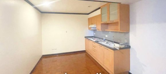 4 bedrooms Condo in Bangkok, Thailand No. 15211 9