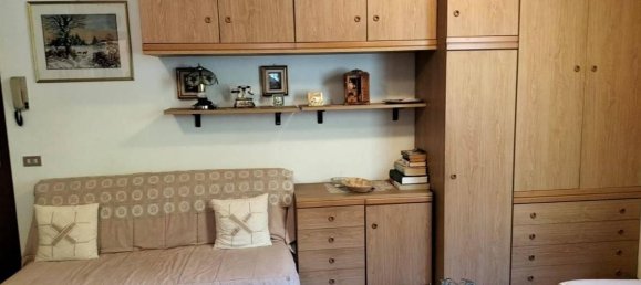 Estudio en Serina, Italy No. 32936 7