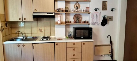 Estudio en Serina, Italy No. 32936 8