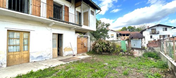 4 bedrooms House in Giaveno, Italy No. 340397 4