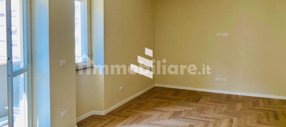 3 bedrooms Apartment in Rome, Italy No. 336602 12