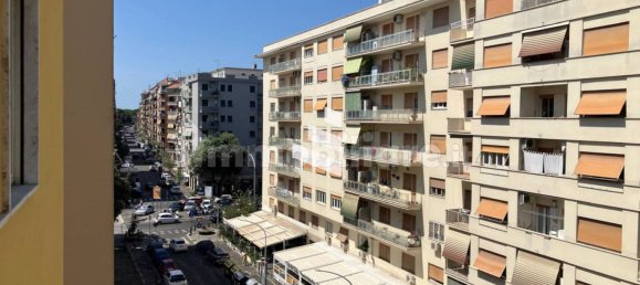 3 bedrooms Apartment in Rome, Italy No. 336602 15