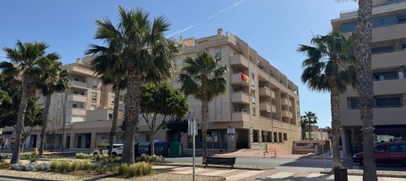 517m² Commercial property in Roquetas de Mar, Spain No. 151260 2