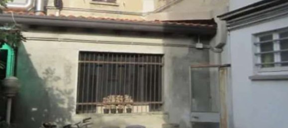 2 rooms Apartment in Como, Italy No. 8404 5