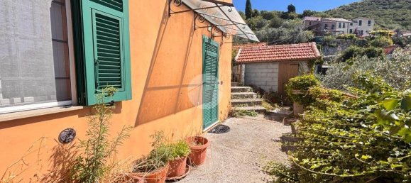 3 Schlafzimmer Haus in Genoa, Italy, Nr. 288830 3