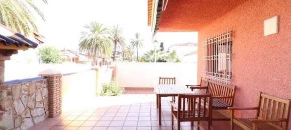 5 bedrooms House in Cabo Roig, Spain No. 183597 4