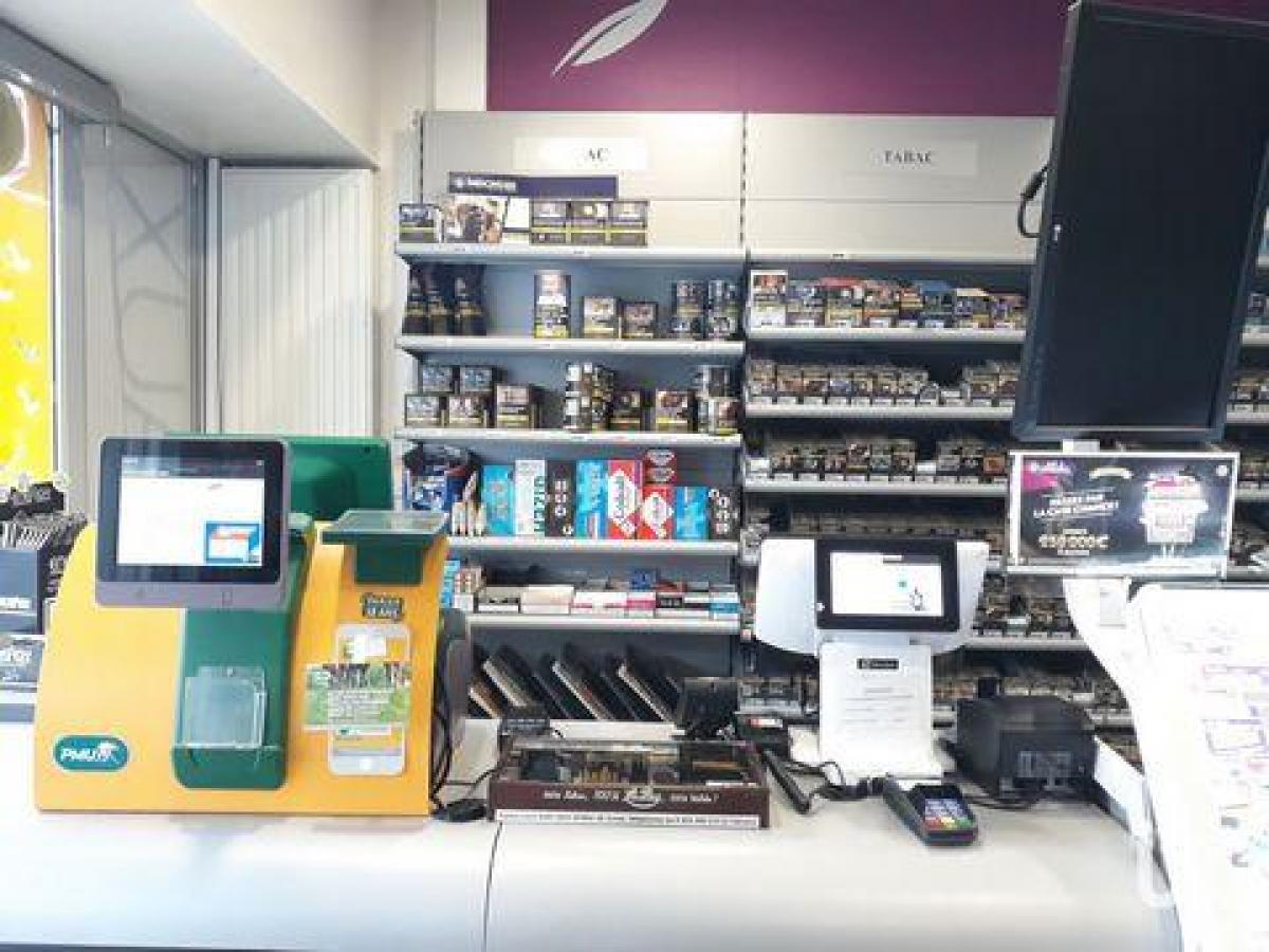  مصنع في Poitiers, France 51متر مربع رقم 19712